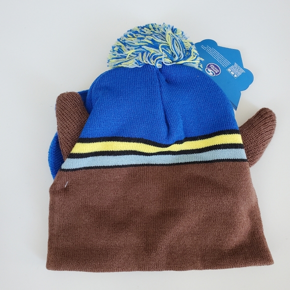 Nickelodeon PAW Patrol beanie and mittens set NWT - Picture 5 of 10